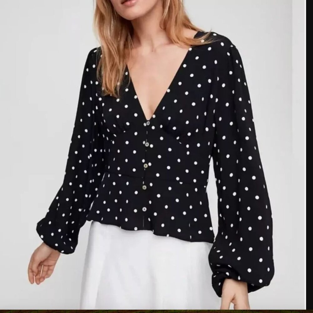 Aritzia Wilfred Prairie Blouse V Neck Polka Dot Fitted Black - Picture 1 of 7